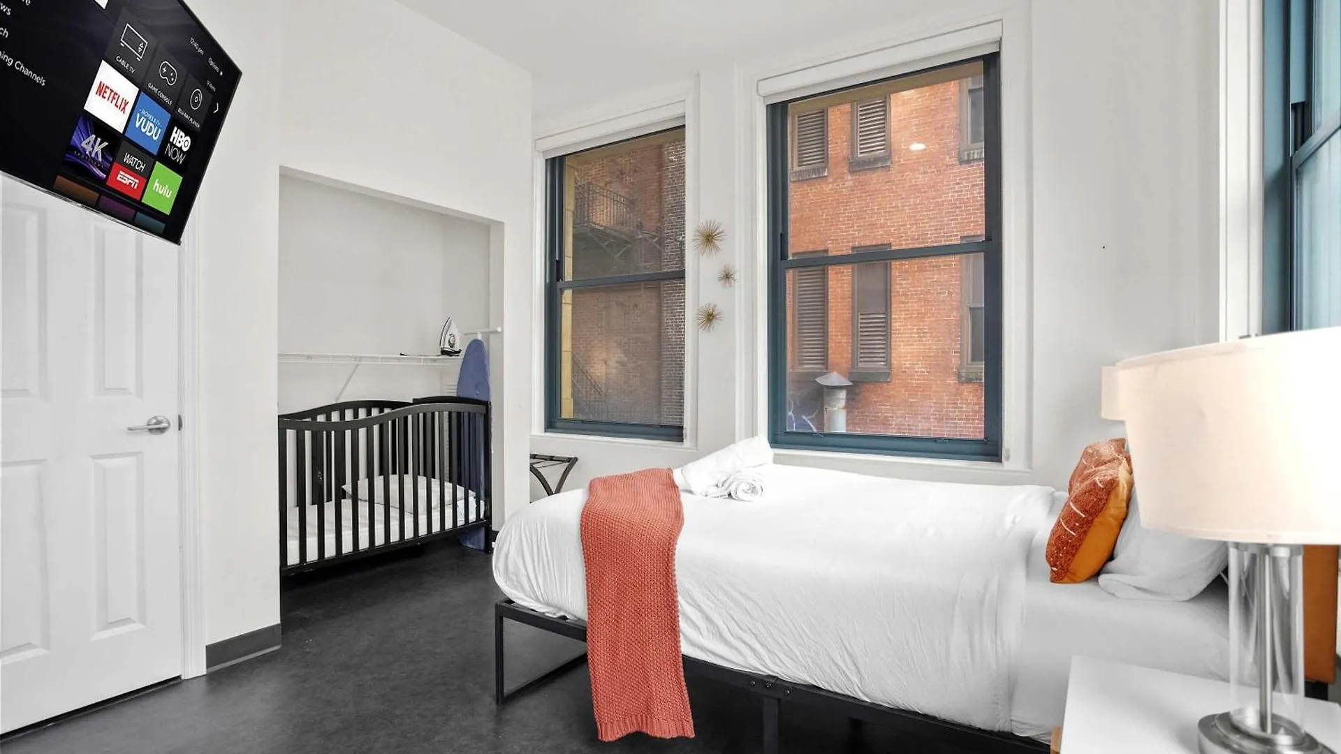 CozySuites Stunning 1BR in Downtown Pitts #5 Pittsburgh United States